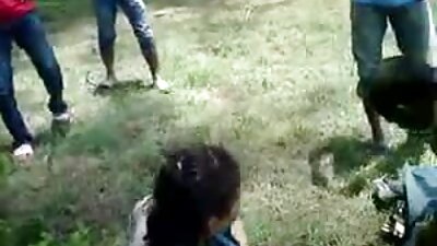 Karlee Grey močno prevzeta v prizoru jebanja, ki prevladuje v muci