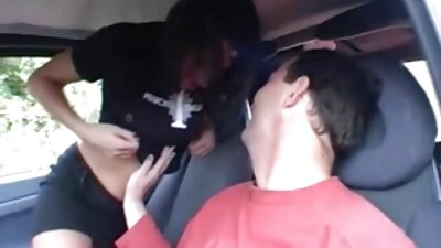 Dillion Carter CFNM handjob za svojega velikega tiča naredi fanta cum